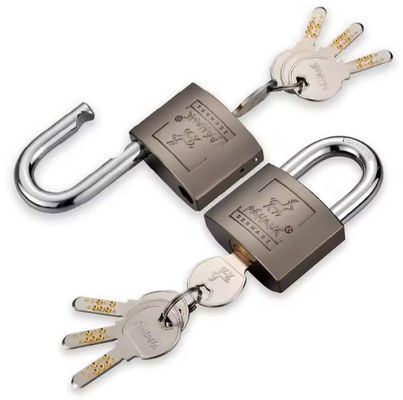 Waterdicht 63mm buiten koperen hangslot met een zilveren grijs sleutel